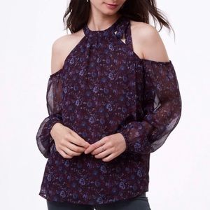🦋 3/$15 Loft purple floral cold shoulder blouse